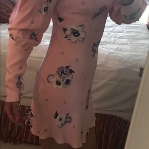 Free people -Adorable pink dress